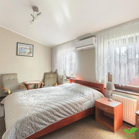 Willa Garden 60M Od Plazy Ustronie Morskie Exterior foto